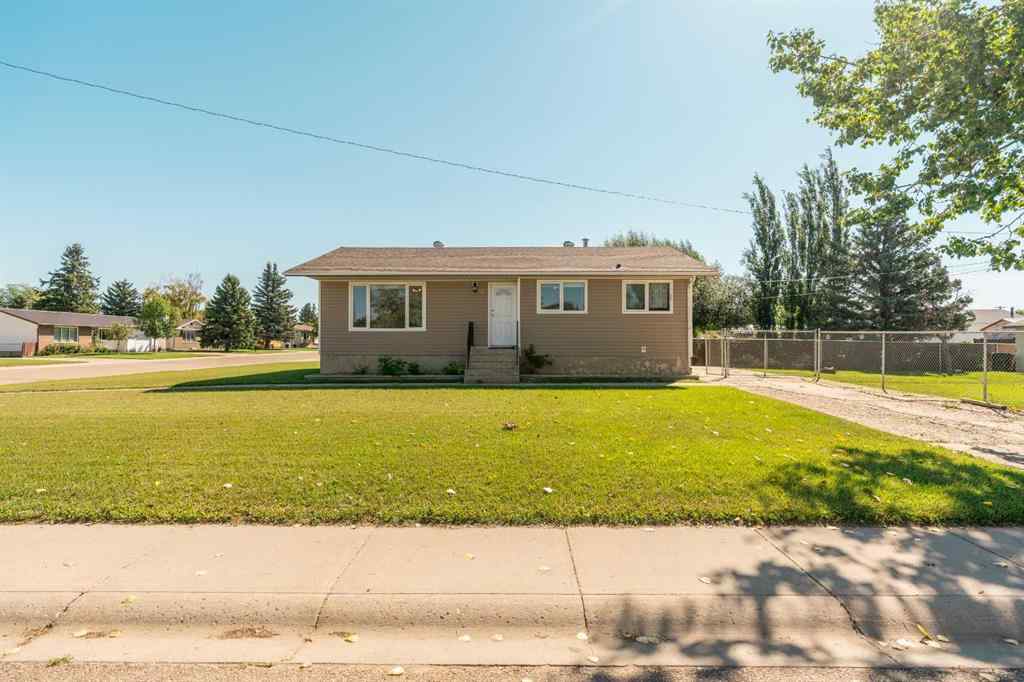 MLS® A2247901 - 120 11 St  N in NONE Vauxhall, Residential