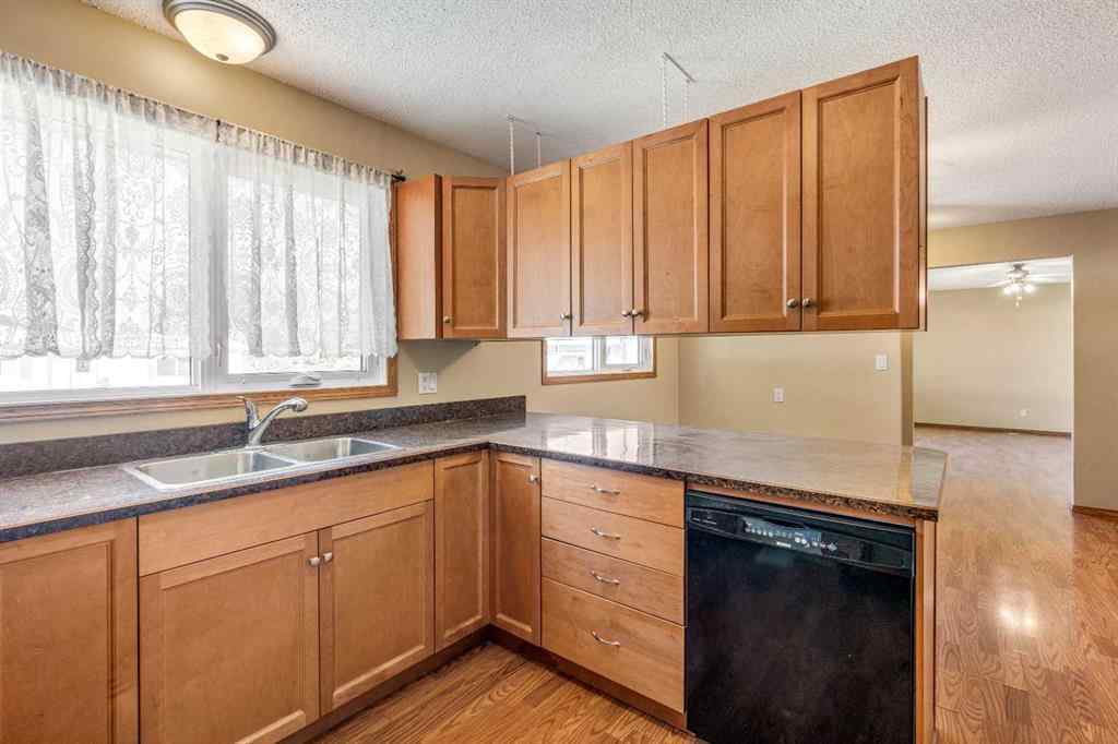 MLS® A2247901 - 120 11 St  N in NONE Vauxhall, Residential