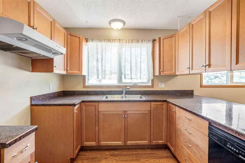 MLS® A2247901 - 120 11 St  N in NONE Vauxhall, Residential