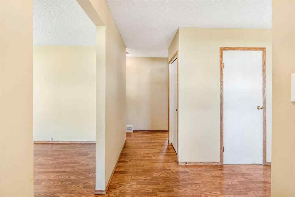 MLS® A2247901 - 120 11 St  N in NONE Vauxhall, Residential