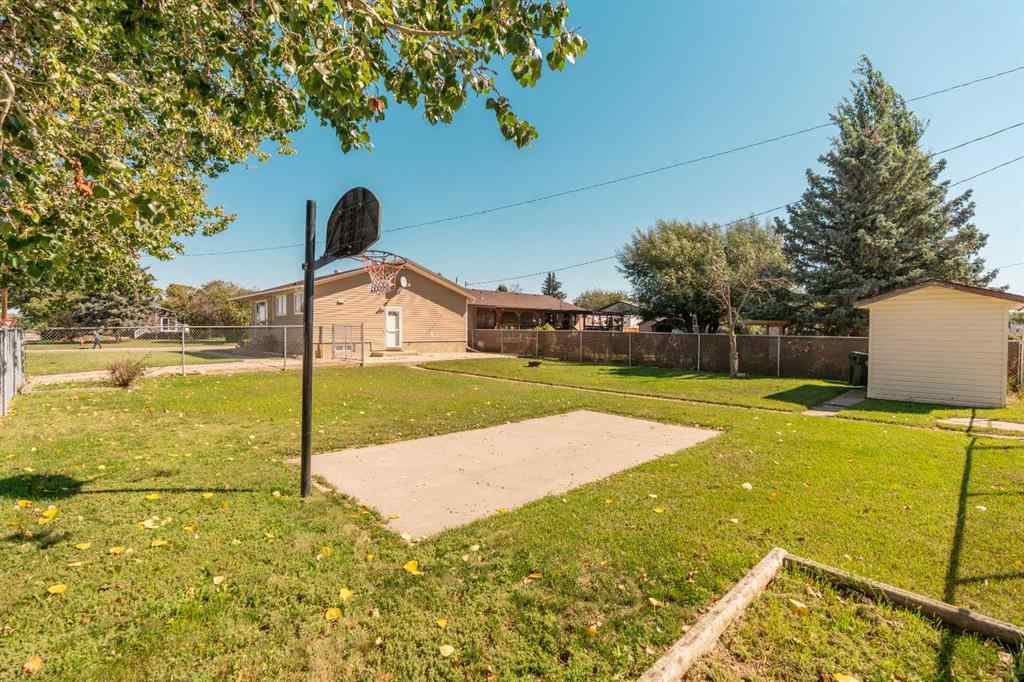 MLS® A2247901 - 120 11 St  N in NONE Vauxhall, Residential