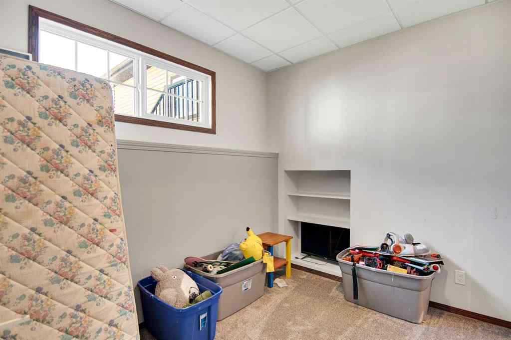 MLS® A2247904 - 38 Woodbine Avenue NW in Harvest Meadows Blackfalds, Residential