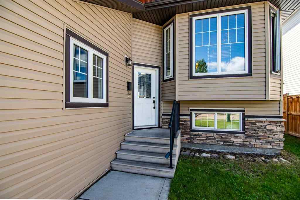 MLS® A2247904 - 38 Woodbine Avenue NW in Harvest Meadows Blackfalds, Residential