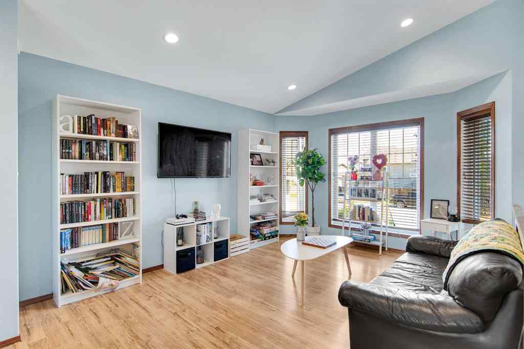 MLS® A2247904 - 38 Woodbine Avenue NW in Harvest Meadows Blackfalds, Residential