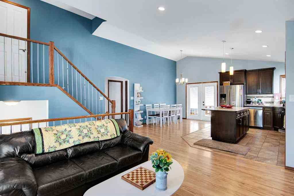 MLS® A2247904 - 38 Woodbine Avenue NW in Harvest Meadows Blackfalds, Residential