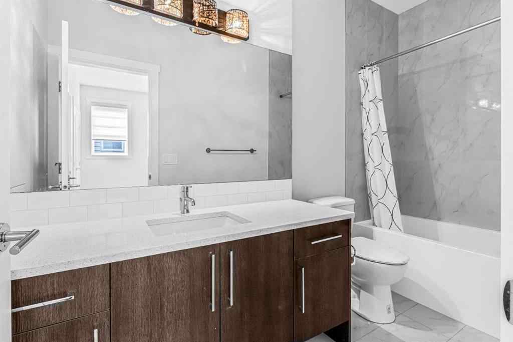 MLS® A2247905 - 1402 29 Street SW in Shaganappi Calgary, Residential