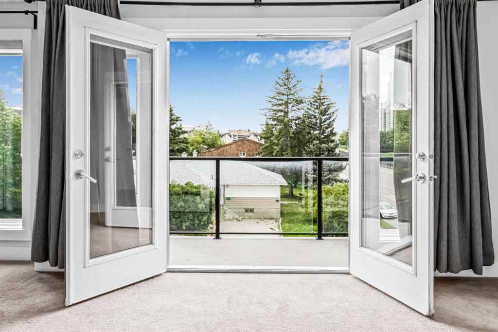 MLS® A2247905 - 1402 29 Street SW in Shaganappi Calgary, Residential