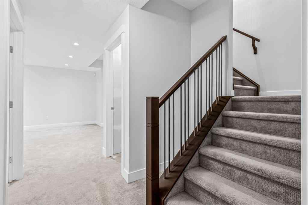 MLS® A2247905 - 1402 29 Street SW in Shaganappi Calgary, Residential