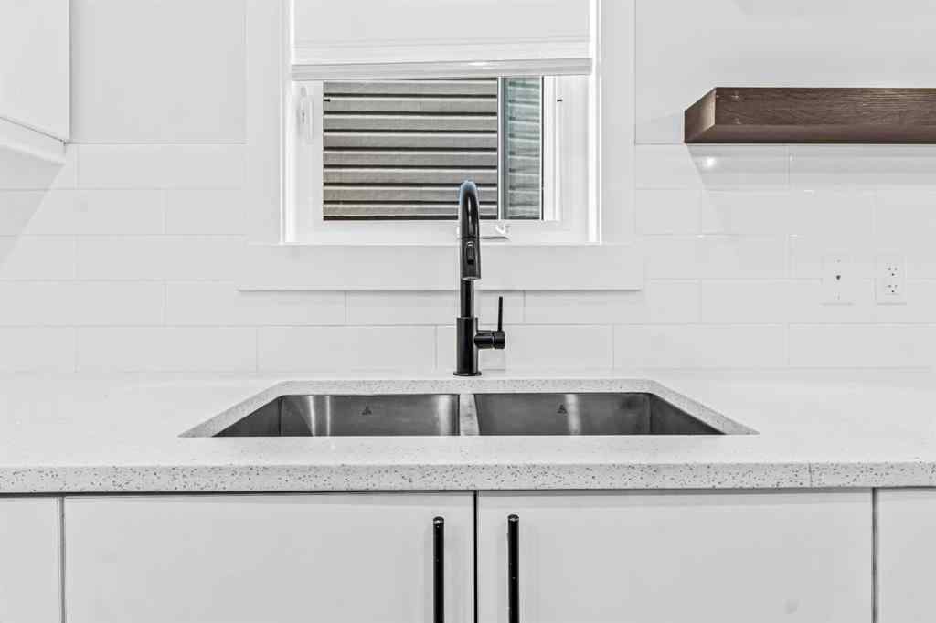 MLS® A2247905 - 1402 29 Street SW in Shaganappi Calgary, Residential