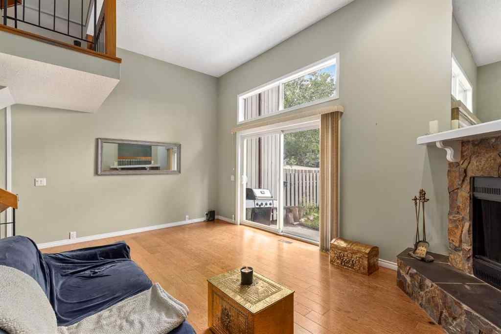 MLS® A2247907 - 160 Glamis Terrace SW in Glamorgan Calgary, Residential