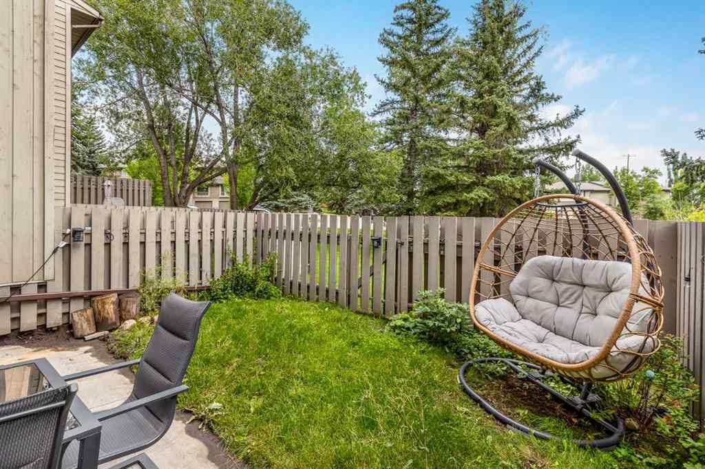 MLS® A2247907 - 160 Glamis Terrace SW in Glamorgan Calgary, Residential