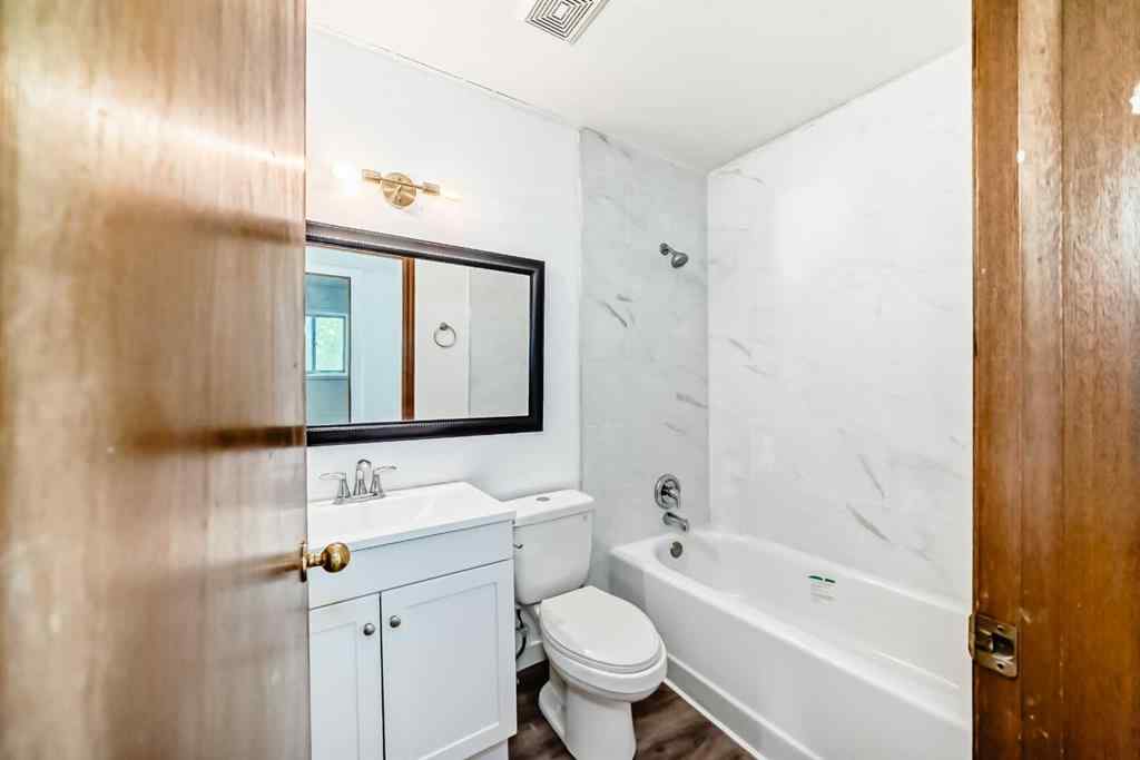 MLS® A2247936 - 331 Sunvale Drive SE in Sundance Calgary, Residential