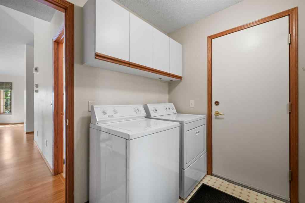 MLS® A2247937 - 87 Edgepark Villas NW in Edgemont Calgary, Residential