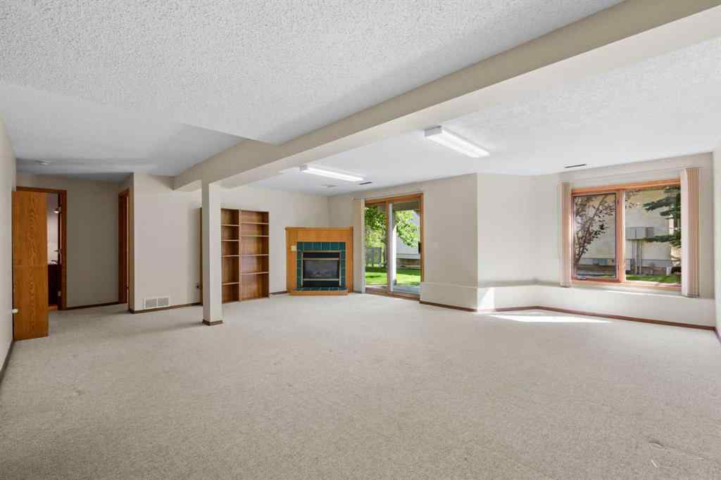 MLS® A2247937 - 87 Edgepark Villas NW in Edgemont Calgary, Residential