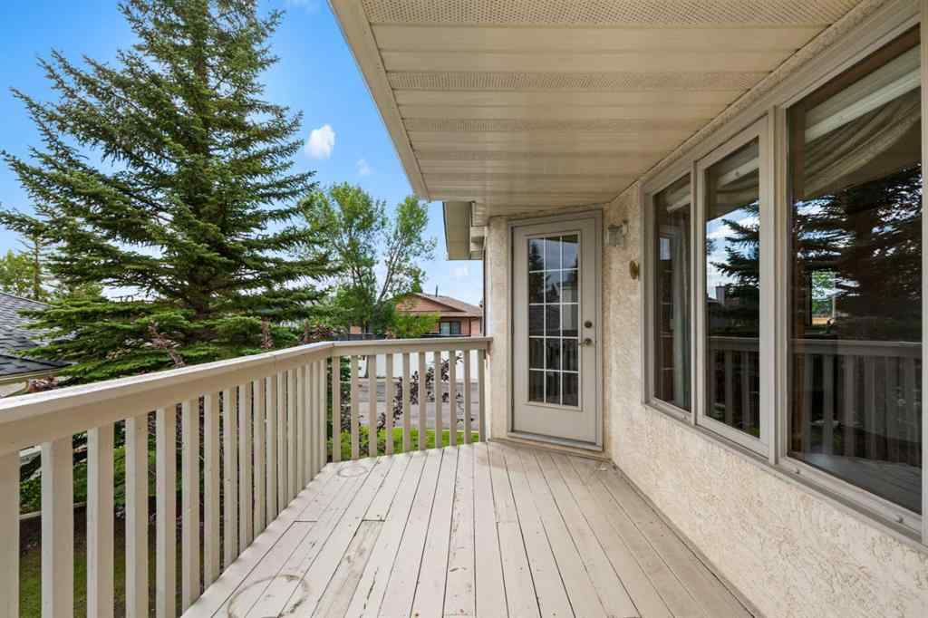 MLS® A2247937 - 87 Edgepark Villas NW in Edgemont Calgary, Residential