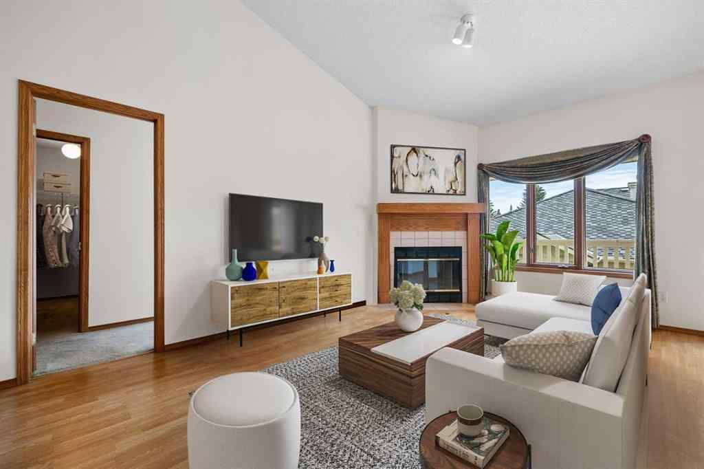 MLS® A2247937 - 87 Edgepark Villas NW in Edgemont Calgary, Residential