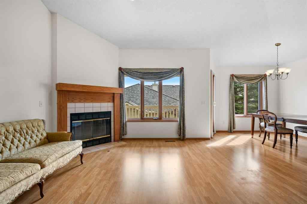 MLS® A2247937 - 87 Edgepark Villas NW in Edgemont Calgary, Residential