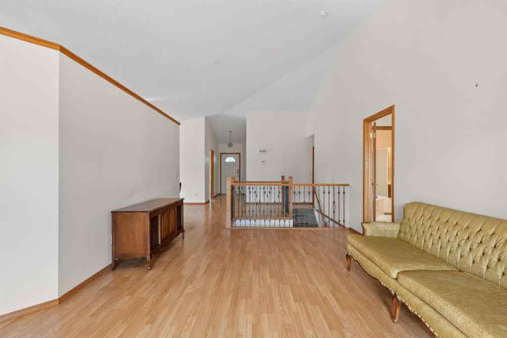 MLS® A2247937 - 87 Edgepark Villas NW in Edgemont Calgary, Residential