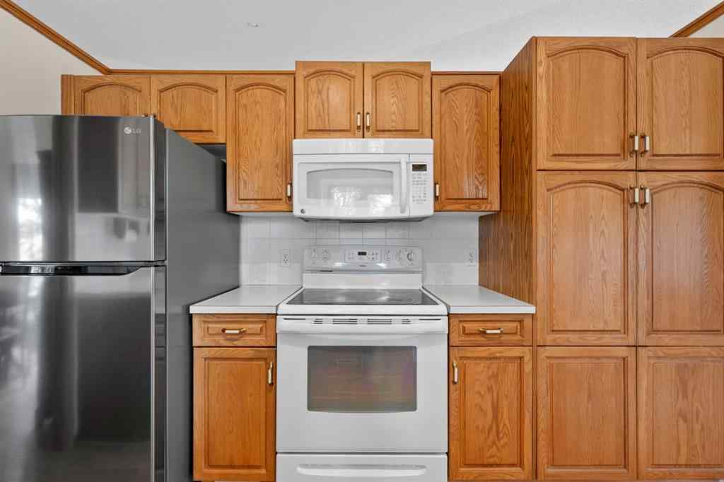 MLS® A2247937 - 87 Edgepark Villas NW in Edgemont Calgary, Residential