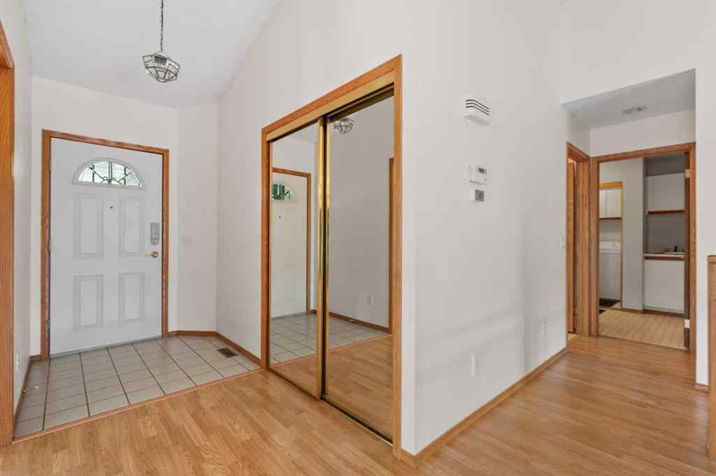 MLS® A2247937 - 87 Edgepark Villas NW in Edgemont Calgary, Residential