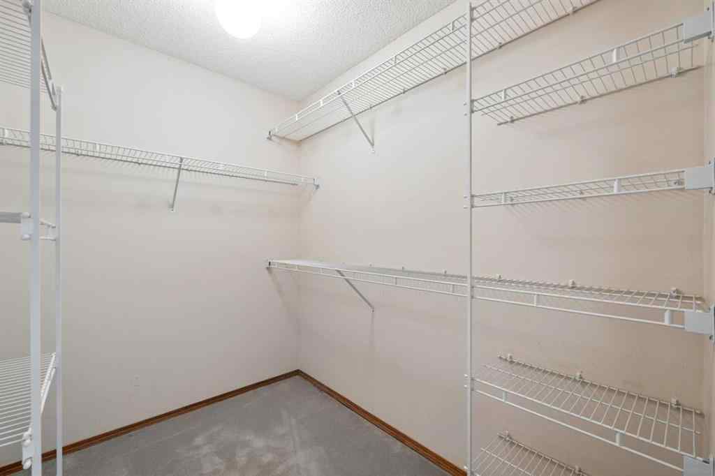 MLS® A2247937 - 87 Edgepark Villas NW in Edgemont Calgary, Residential