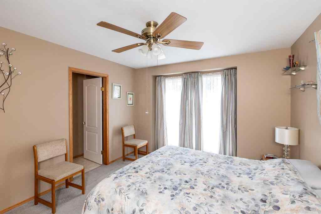 MLS® A2247943 - 5204 42 Street  in Central Innisfail Innisfail, Residential