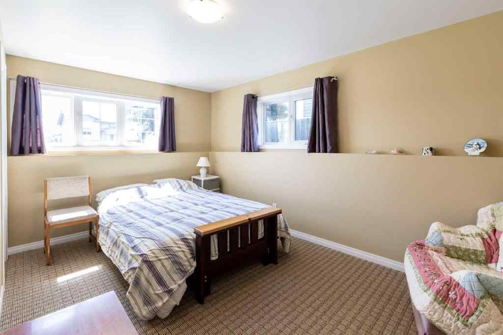 MLS® A2247943 - 5204 42 Street  in Central Innisfail Innisfail, Residential