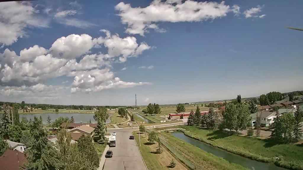 MLS® A2247945 - 911 12 Street SE in Emerson Lake Estates High River, Residential