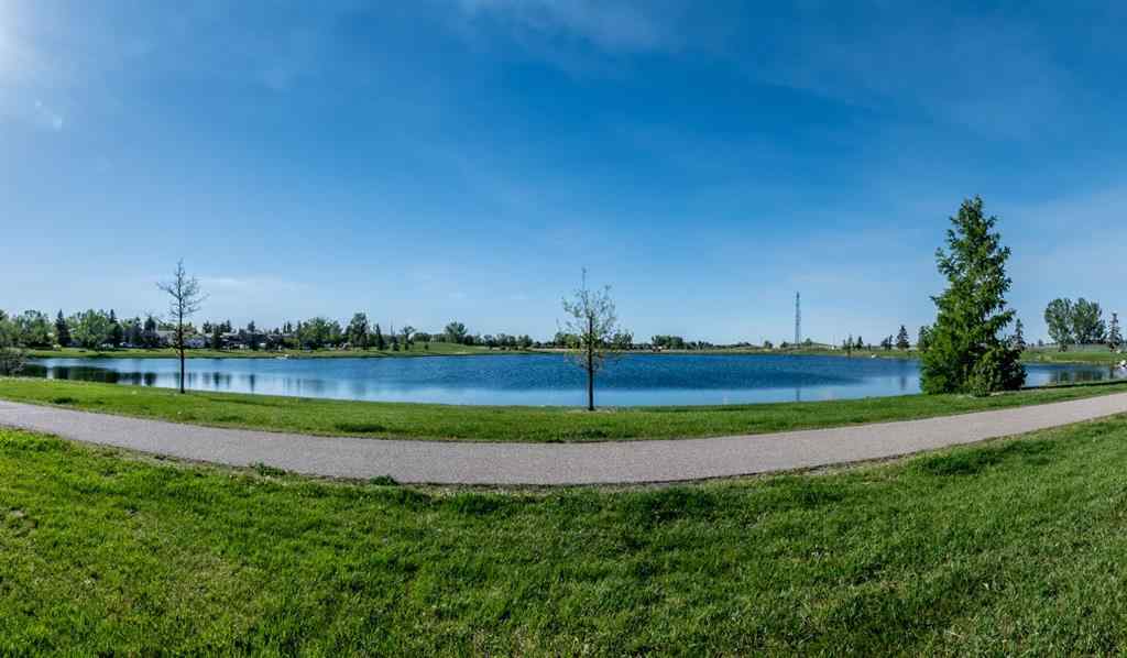 MLS® A2247945 - 911 12 Street SE in Emerson Lake Estates High River, Residential