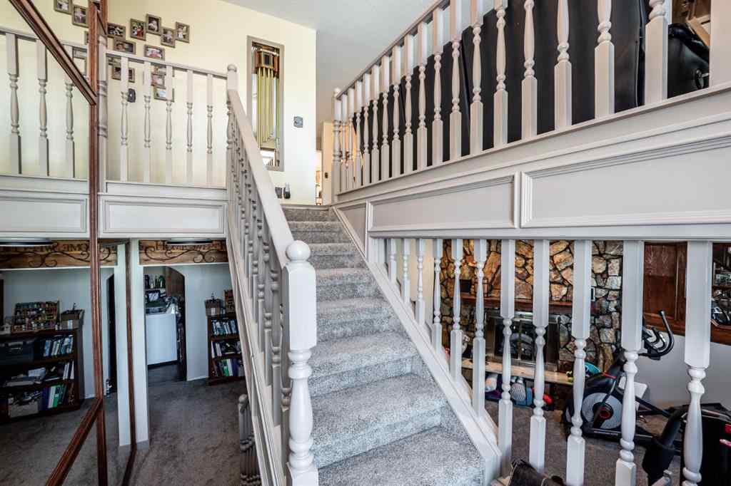 MLS® A2247945 - 911 12 Street SE in Emerson Lake Estates High River, Residential
