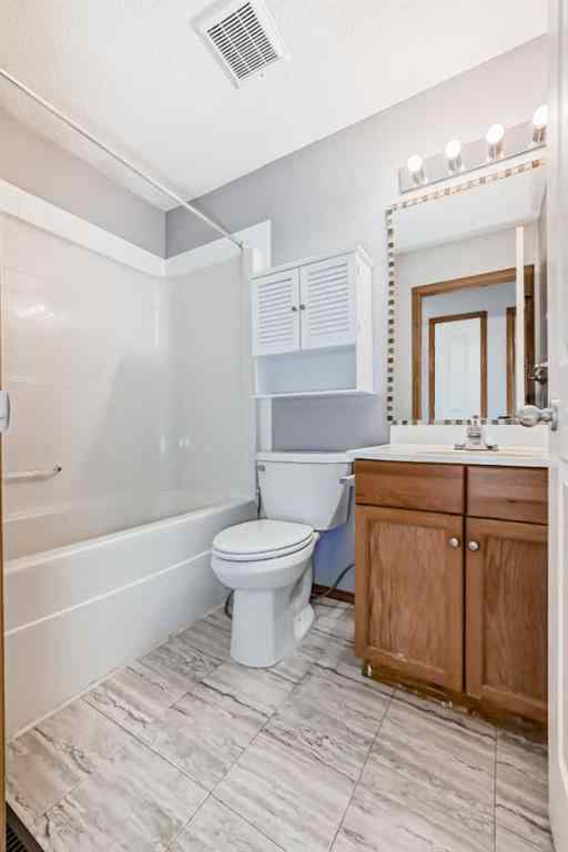 MLS® A2247946 - 324 Taradale Drive NE in Taradale Calgary, Residential