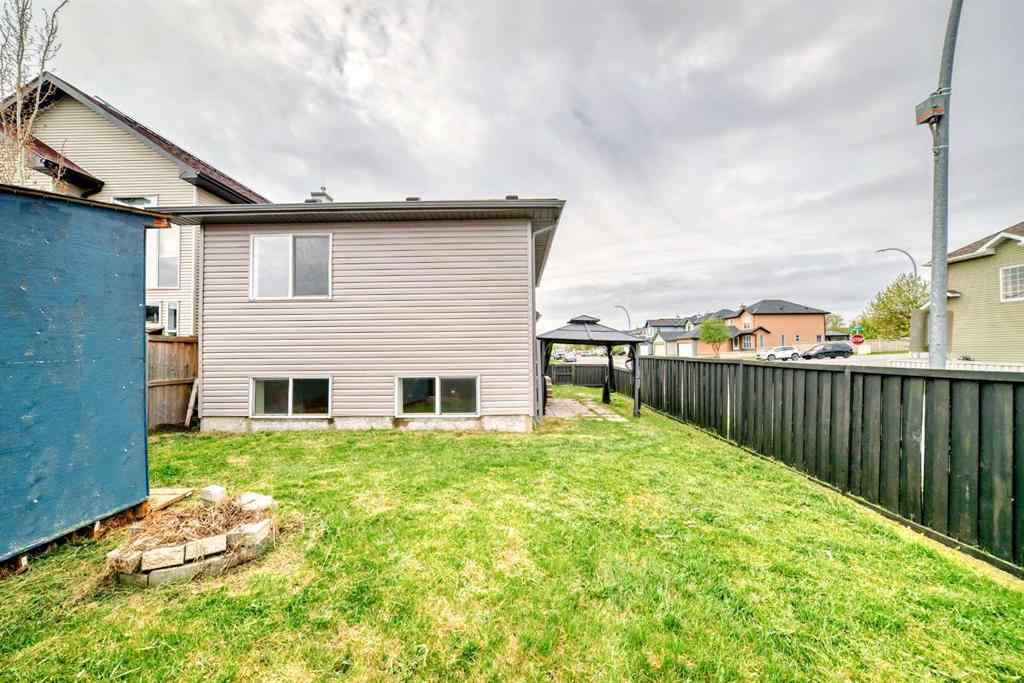 MLS® A2247946 - 324 Taradale Drive NE in Taradale Calgary, Residential
