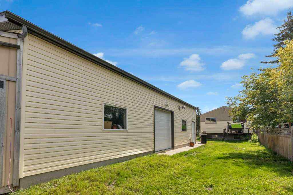 MLS® A2247948 - 124 Abingdon Way NE in Abbeydale Calgary, Residential