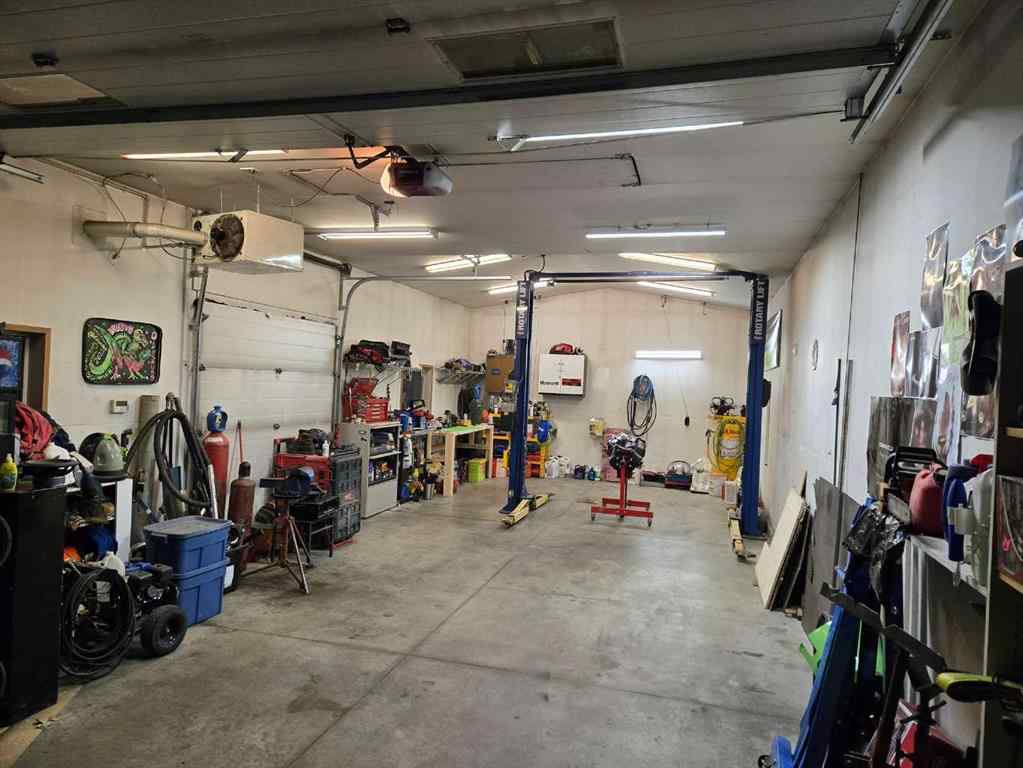 MLS® A2247948 - 124 Abingdon Way NE in Abbeydale Calgary, Residential
