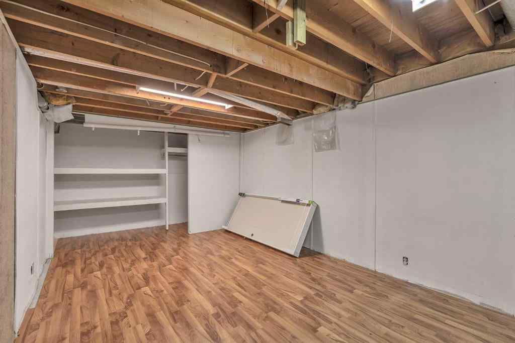 MLS® A2247953 - 90 Elk Hill SE in Edgewater Airdrie, Residential