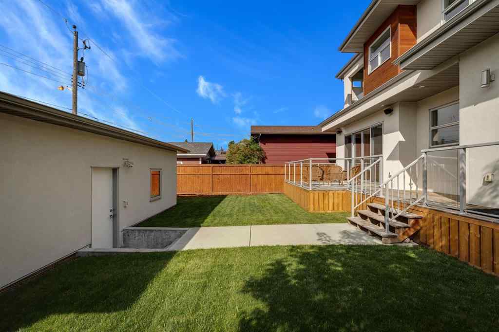 MLS® A2247954 - 2025 51 Avenue SW in North Glenmore Park Calgary, Residential