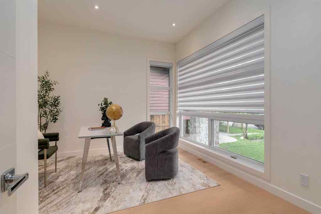 MLS® A2247954 - 2025 51 Avenue SW in North Glenmore Park Calgary, Residential