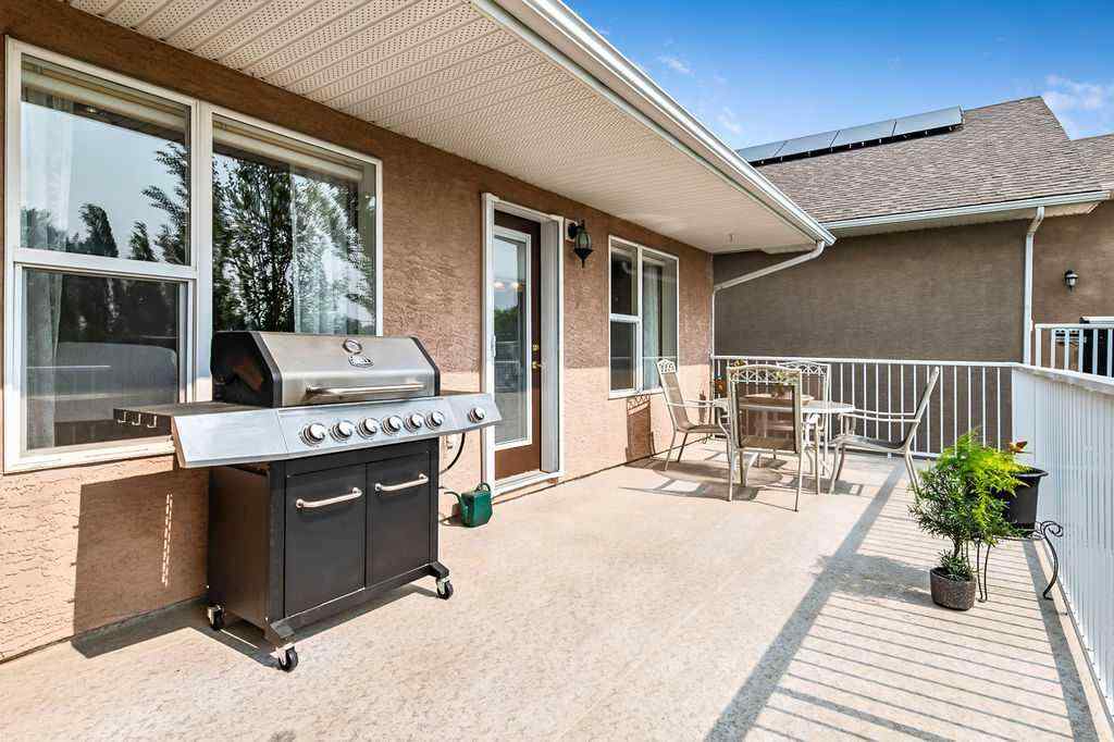 MLS® A2247957 - 316 Lineham Acres Drive NW in Lineham Acres High River, Residential