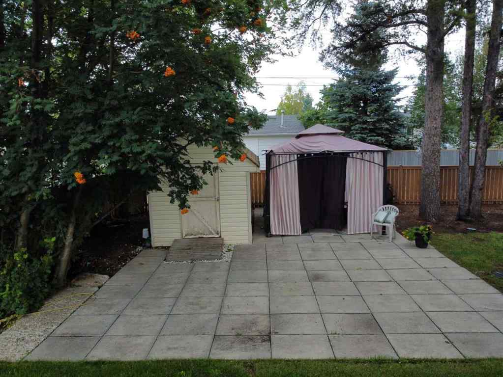 MLS® A2247958 - 11 Virginia Avenue  in NONE Whitecourt, Residential