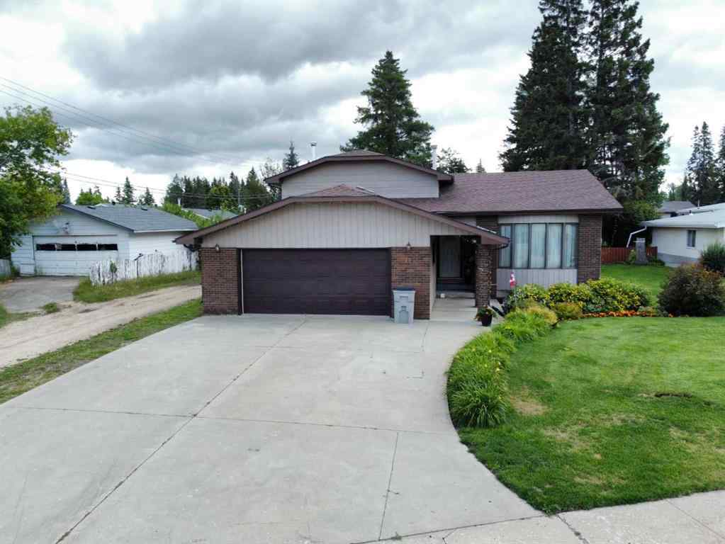 MLS® A2247958 - 11 Virginia Avenue  in NONE Whitecourt, Residential