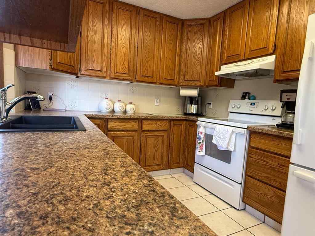 MLS® A2247958 - 11 Virginia Avenue  in NONE Whitecourt, Residential
