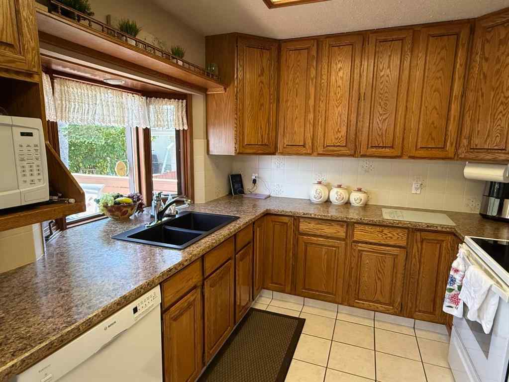 MLS® A2247958 - 11 Virginia Avenue  in NONE Whitecourt, Residential