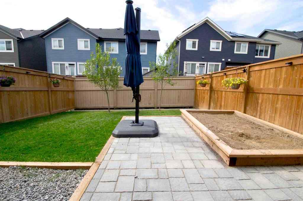 MLS® A2247966 - 103 Sunrise Common  in Sunset Ridge Cochrane, Residential