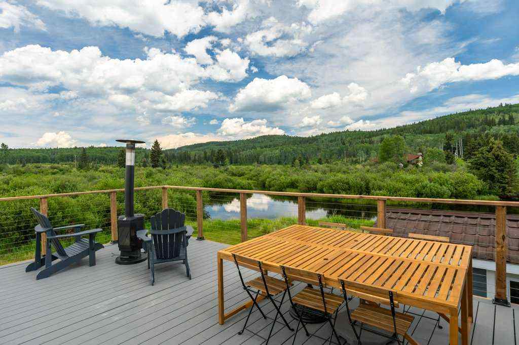 MLS® A2247968 - 292 Saddle Road  in NONE Rural Rocky View County, Residential
