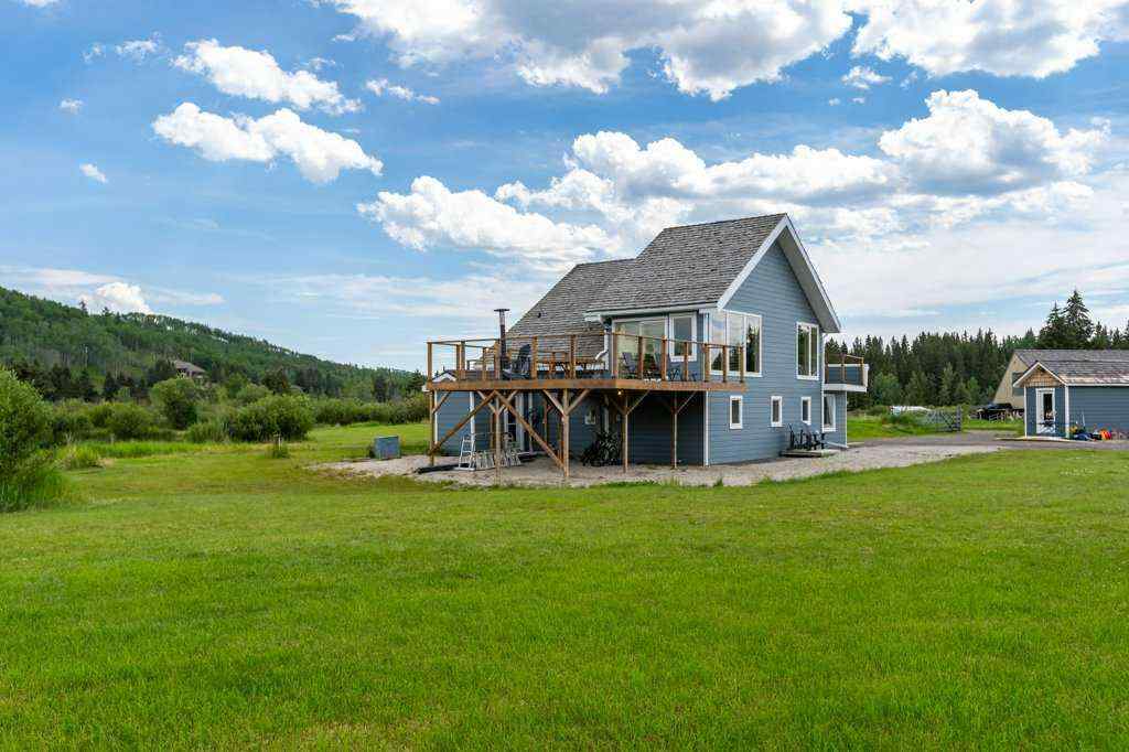 MLS® A2247968 - 292 Saddle Road  in NONE Rural Rocky View County, Residential