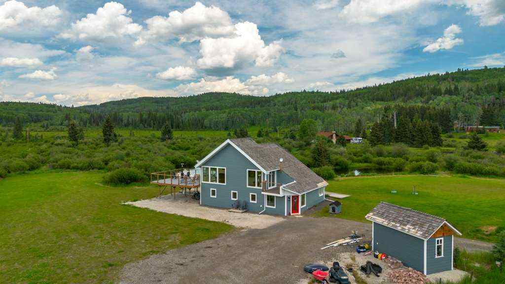 MLS® A2247968 - 292 Saddle Road  in NONE Rural Rocky View County, Residential