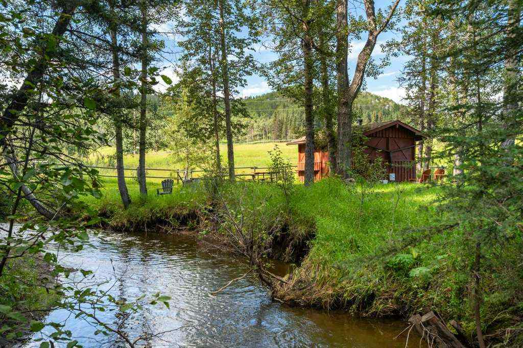MLS® A2247968 - 292 Saddle Road  in NONE Rural Rocky View County, Residential