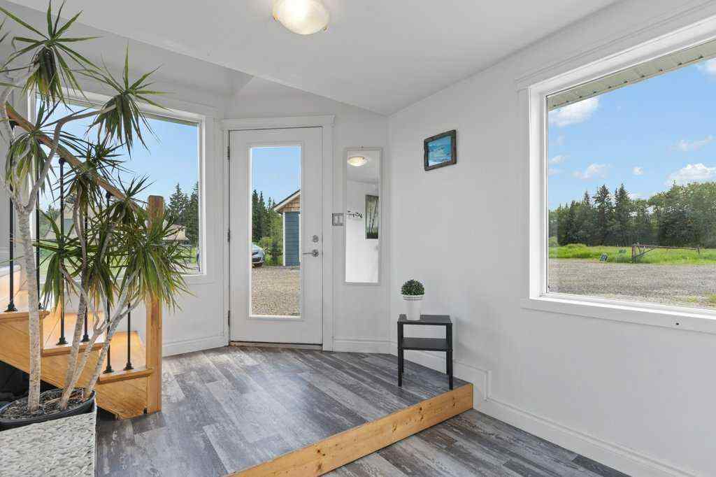 MLS® A2247968 - 292 Saddle Road  in NONE Rural Rocky View County, Residential
