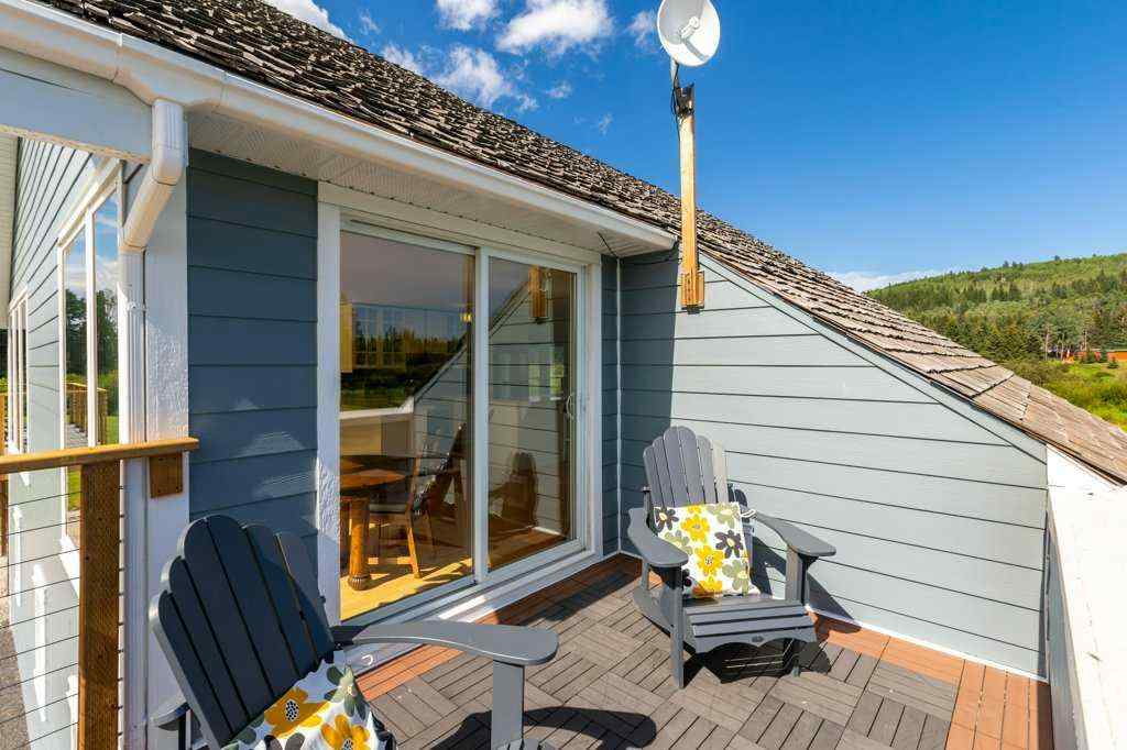 MLS® A2247968 - 292 Saddle Road  in NONE Rural Rocky View County, Residential