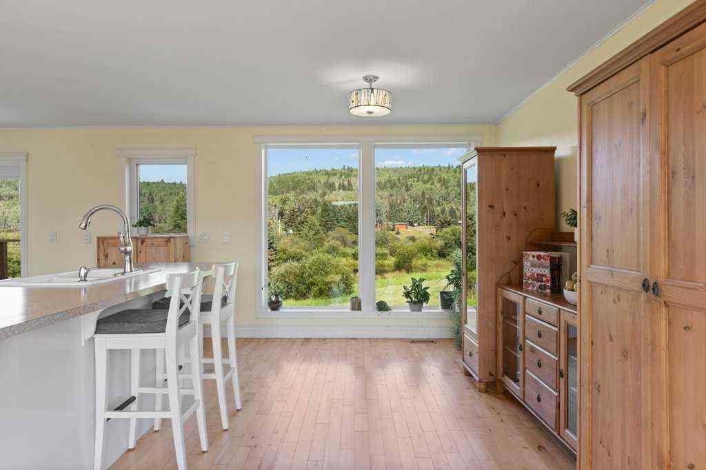 MLS® A2247968 - 292 Saddle Road  in NONE Rural Rocky View County, Residential